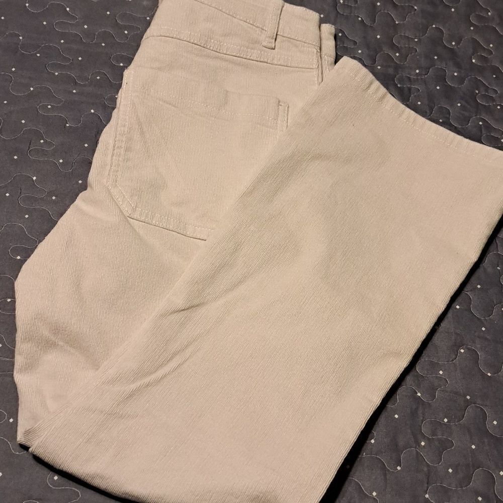 Chelsea & Violet winter white corduroy pants size 25 waist NWT